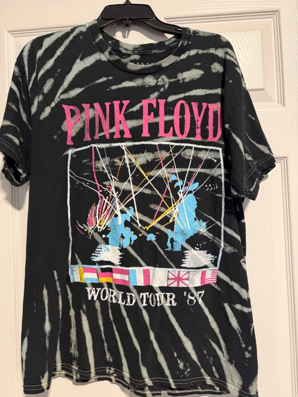 Pink Floyd Black Tie-Dye Men Graphic Tee with Pink & Blue